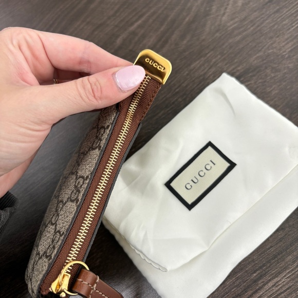 Gucci Ophidia GG Supreme Key Pouch Gold Hardware Zipper Canvas Leather Card Case - Picture 5 of 14